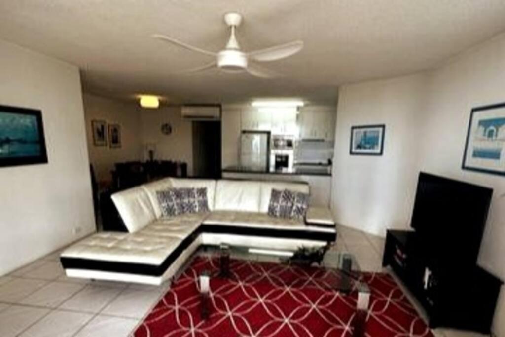 2 Bedroom Ocean View - Alexandria Apartments -Alexandra Headland Maroochydore Eksteriør bilde